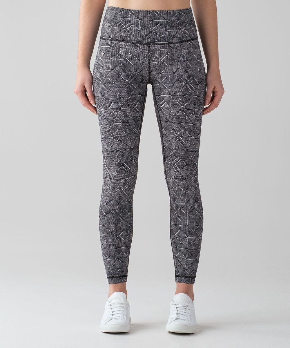 Lululemon Wunder Under Hi-Rise 7/8 Tight (Full-On Luxtreme 25") Size 6